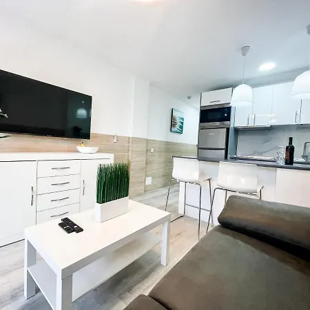 Pool View Lägenhet *